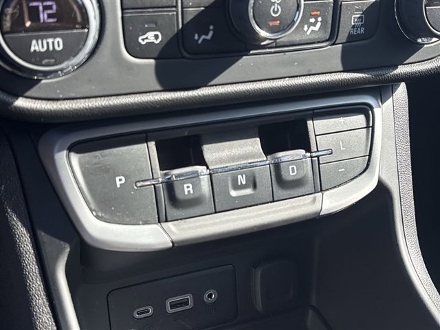 Certified 2023 GMC Terrain SLE w/ Driver Convenience Package image 15