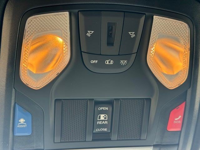 New 2026 RAM 1500 Big Horn w/ Night Edition AWD/4WD image 25