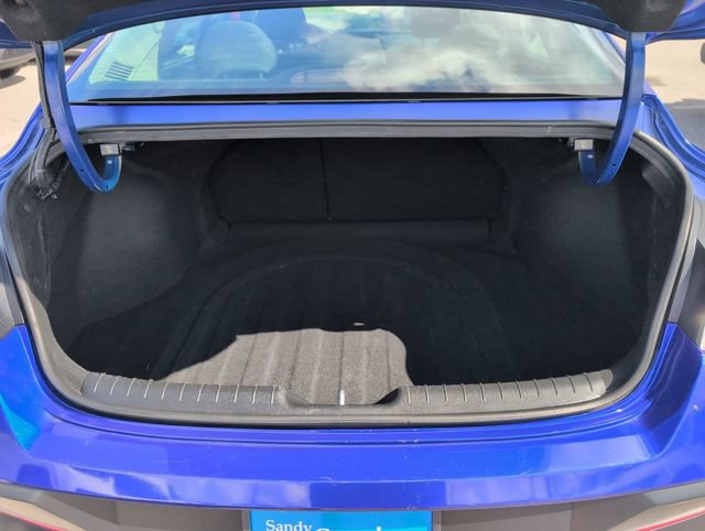 Used 2025 Hyundai Elantra SEL FWD image 29