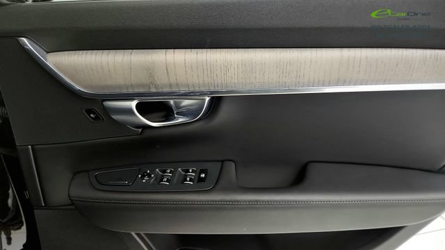 Used 2023 Volvo S90 B6 Plus AWD/4WD image 42