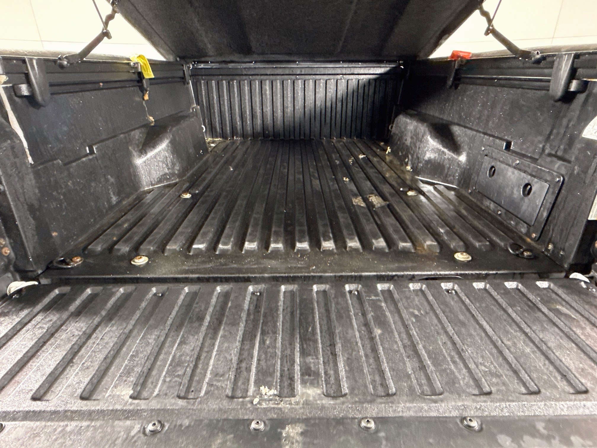 Used 2019 Toyota Tacoma SR RWD image 34