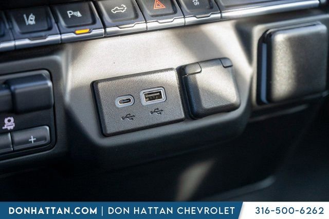 Used 2024 Chevrolet Silverado 2500 Custom w/ Custom Value Package image 12
