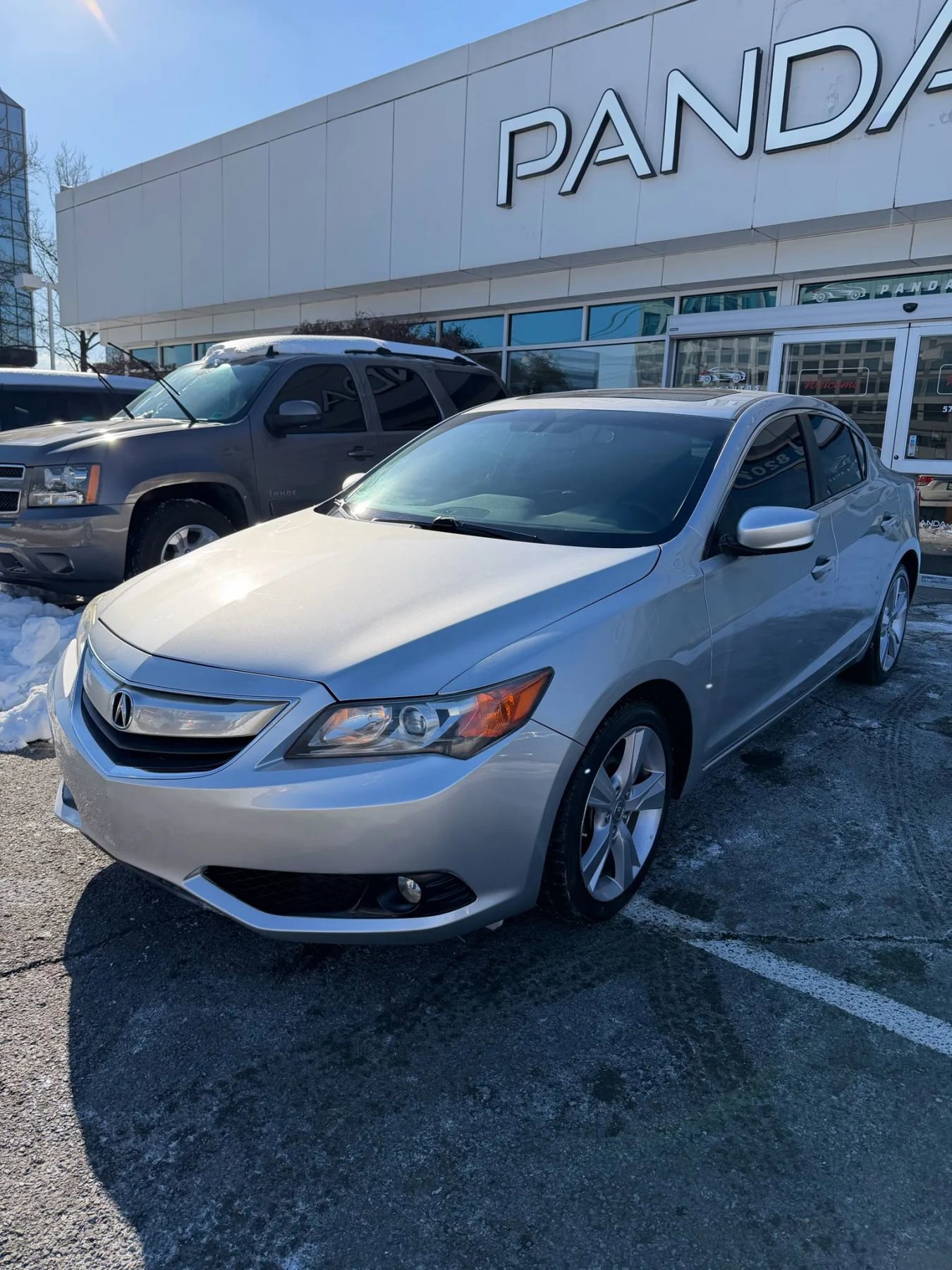 Used 2015 Acura ILX w/ Technology Package image 3