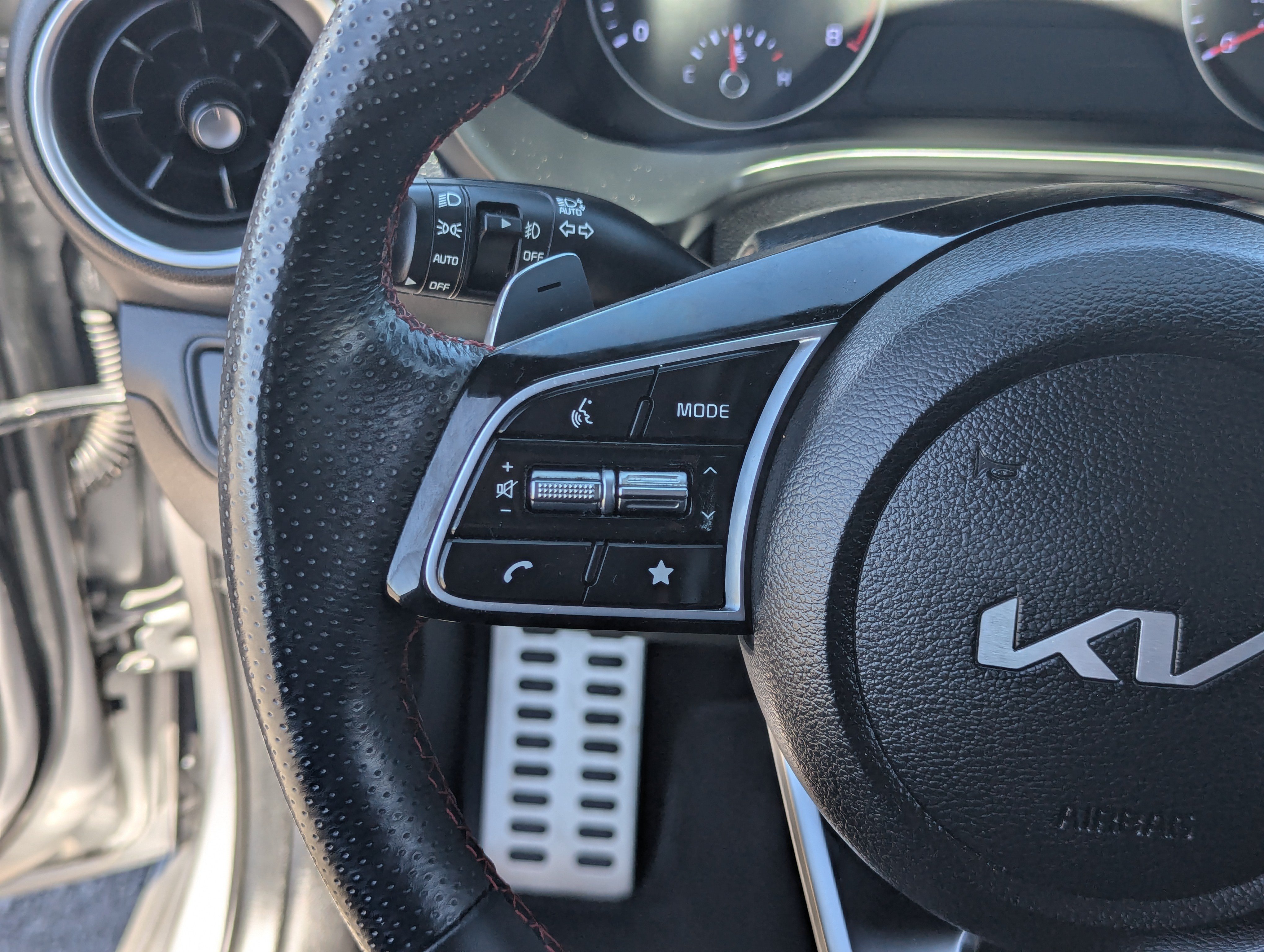 Certified 2023 Kia Forte GT w/ GT2 Package FWD image 21