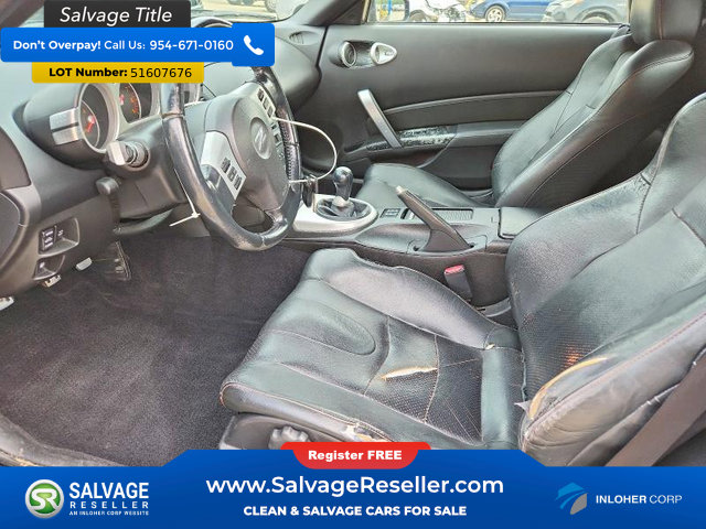 Used 2007 Nissan 350Z Touring RWD image 9