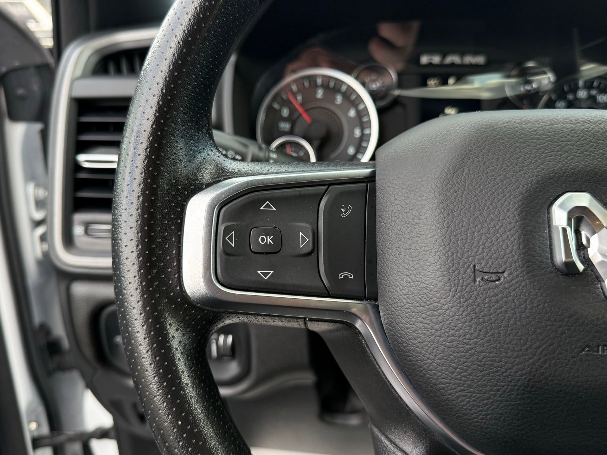 Used 2025 RAM 1500 Tradesman image 39