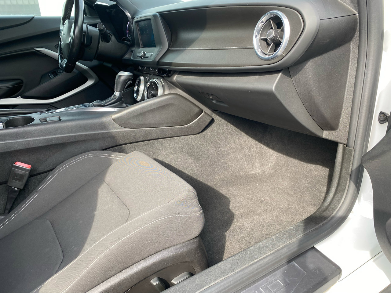 Used 2017 Chevrolet Camaro LT w/ RS Package image 17