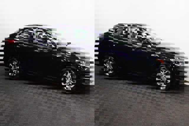 Used 2016 Kia Optima LX image 3