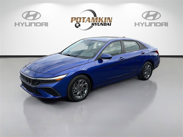 Used 2024 Hyundai Elantra SEL