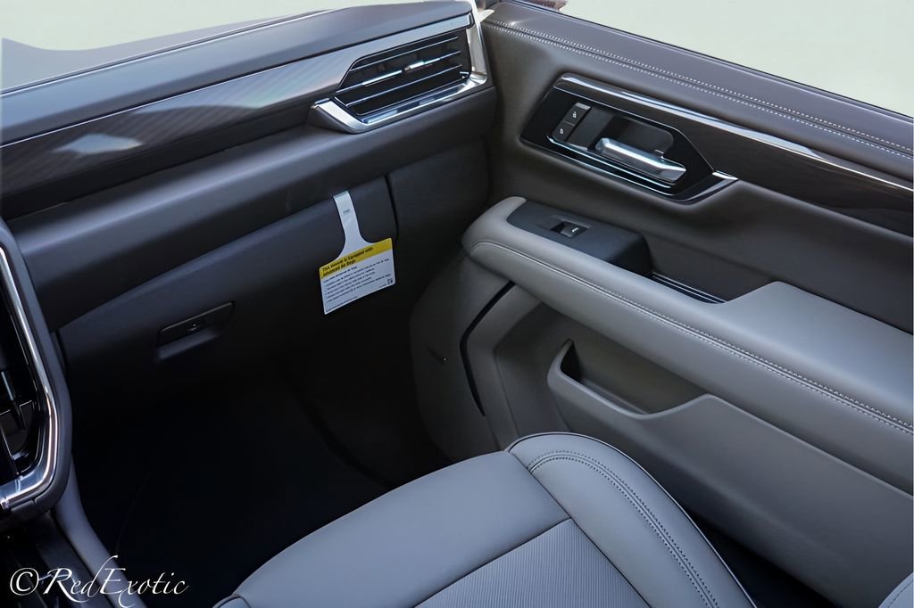 New 2026 GMC Yukon Elevation w/ Elevation Premium Package image 23