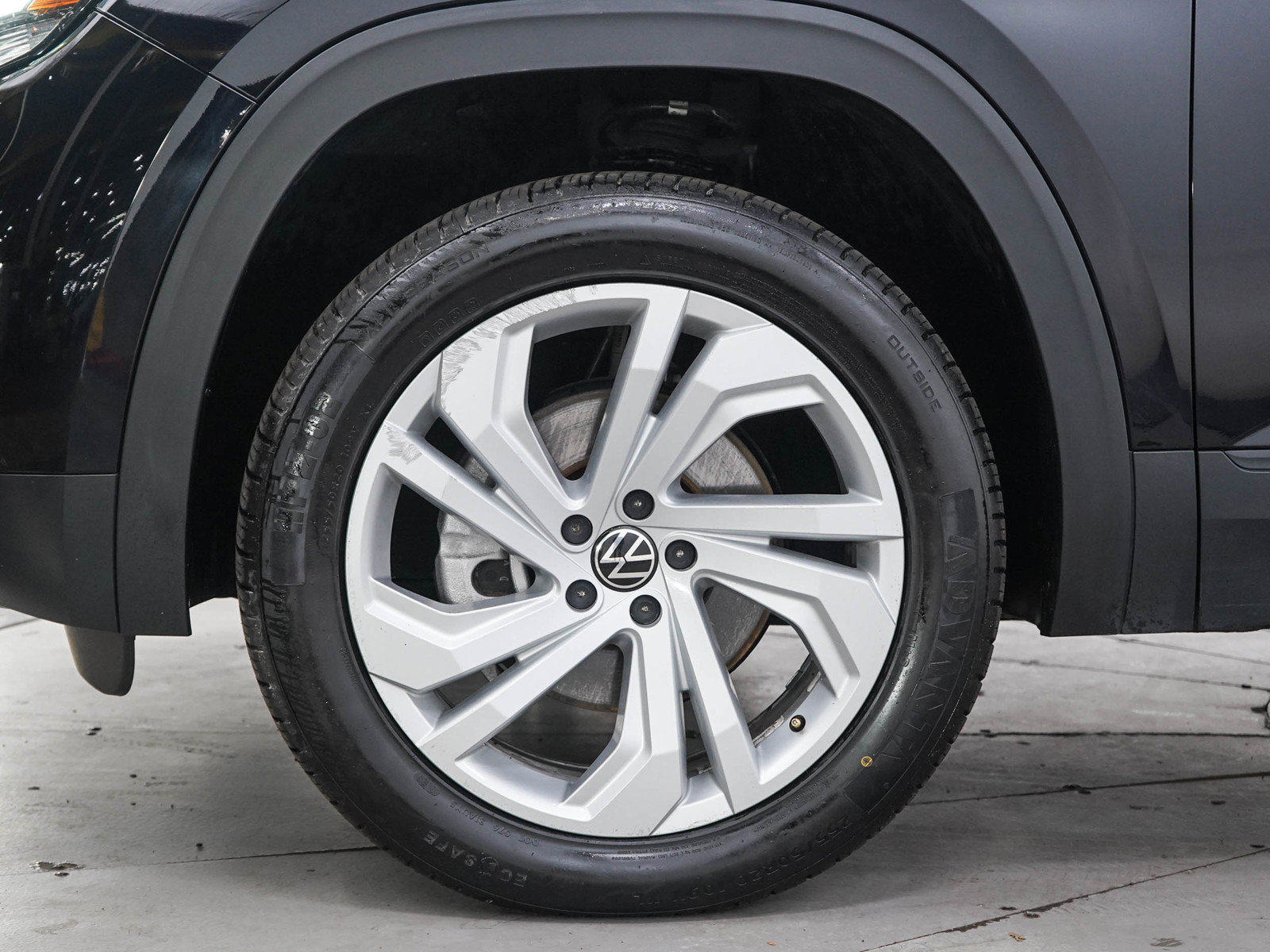Used 2023 Volkswagen Atlas SE AWD/4WD image 31