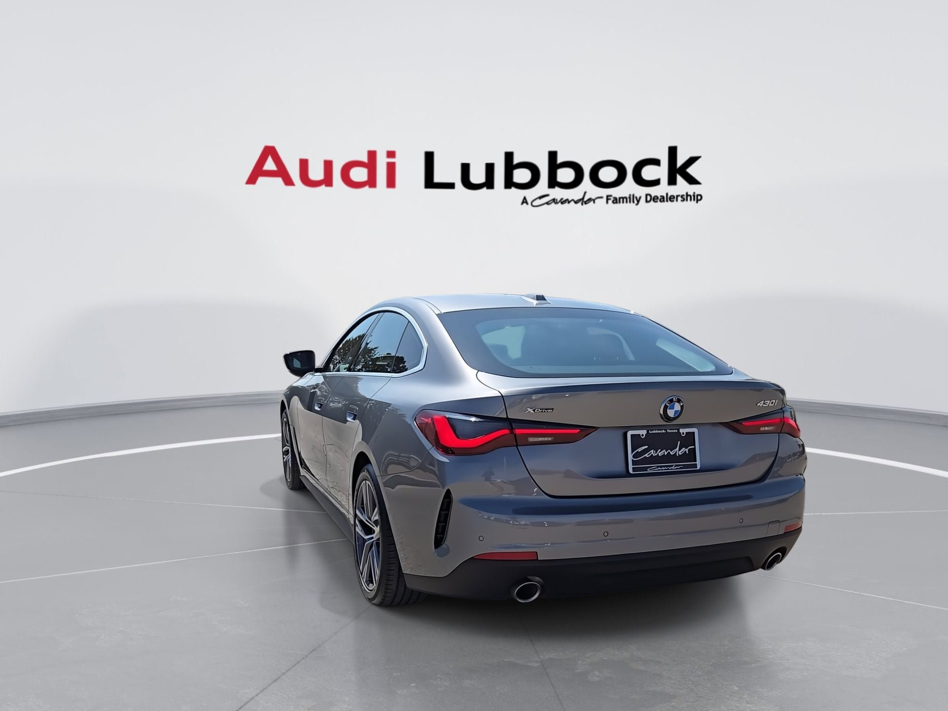 Used 2025 BMW 430i xDrive w/ Premium Package AWD/4WD image 7