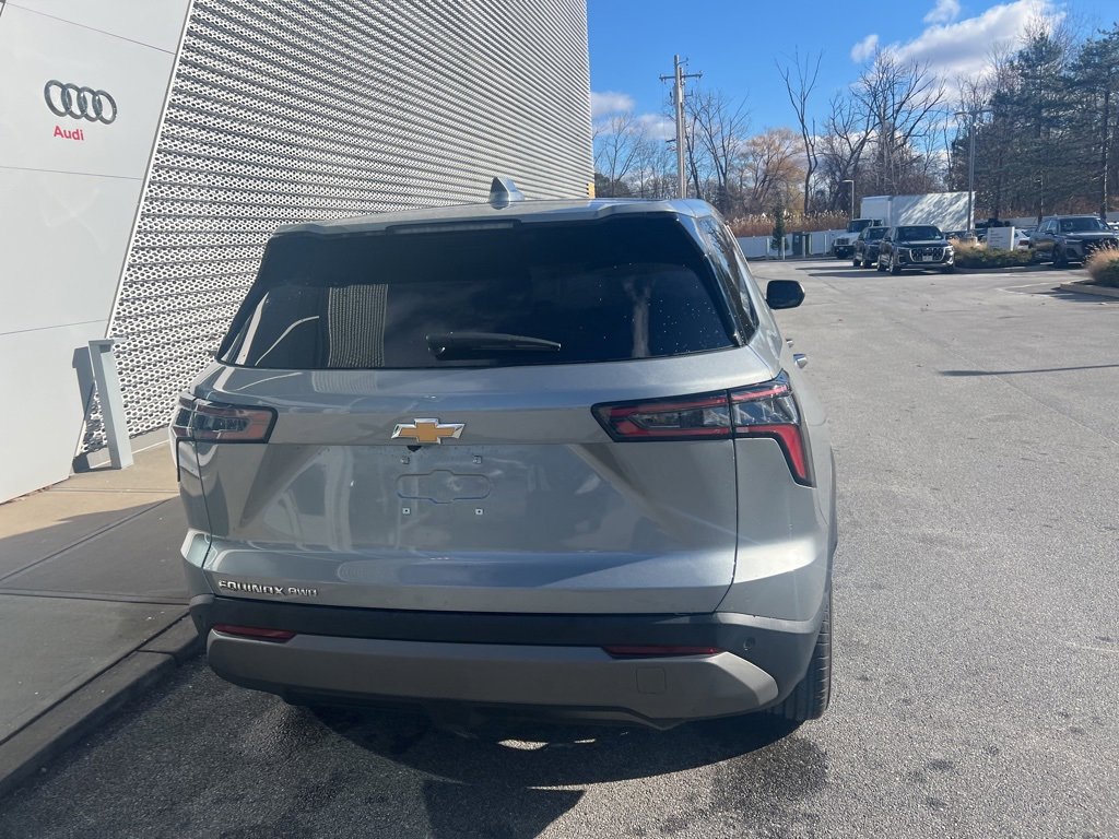 Used 2026 Chevrolet Equinox LT image 31