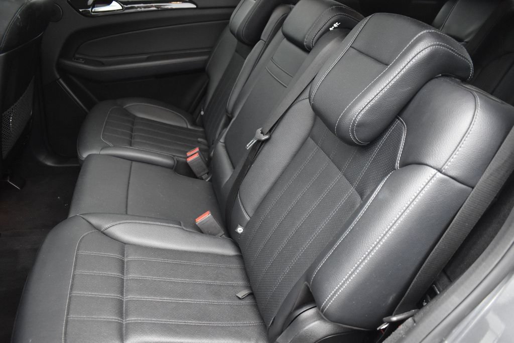 Used 2019 Mercedes-Benz GLS 450 4MATIC image 26