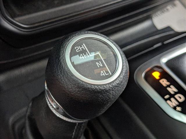 Used 2020 Jeep Wrangler Sport image 12