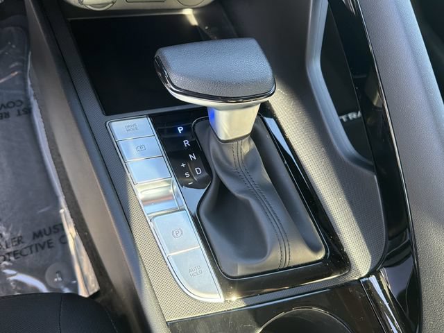 Certified 2026 Hyundai Elantra Hybrid FWD image 31