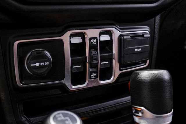 Used 2020 Jeep Gladiator Overland AWD/4WD image 73