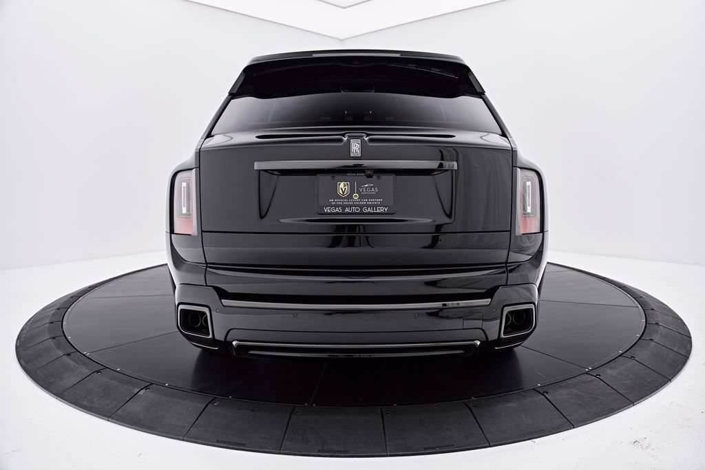 Used 2026 Rolls-Royce Cullinan Black Badge AWD/4WD image 14