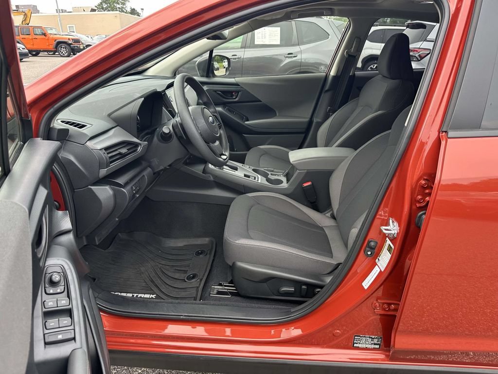 Certified 2025 Subaru Crosstrek 2.5i Premium AWD/4WD image 16