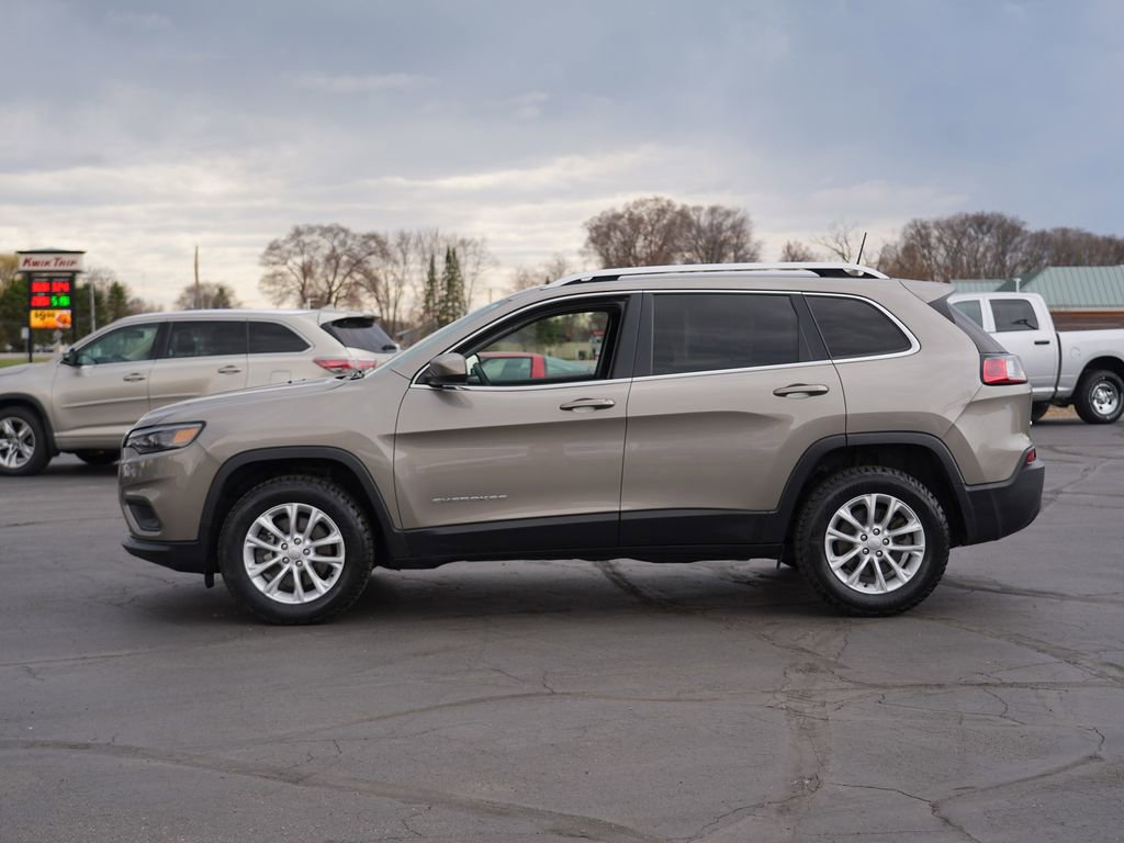 Used 2019 Jeep Cherokee Latitude w/ Popular Appearance Group image 6
