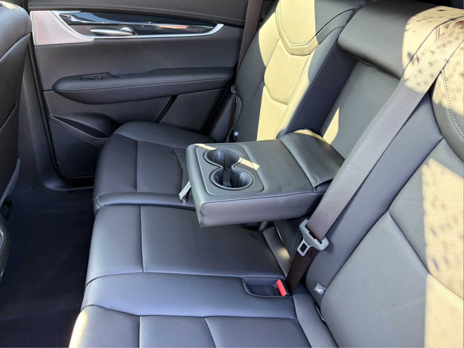 Used 2024 Cadillac XT5 Premium Luxury w/ LPO, Floor Liner Package AWD/4WD image 24
