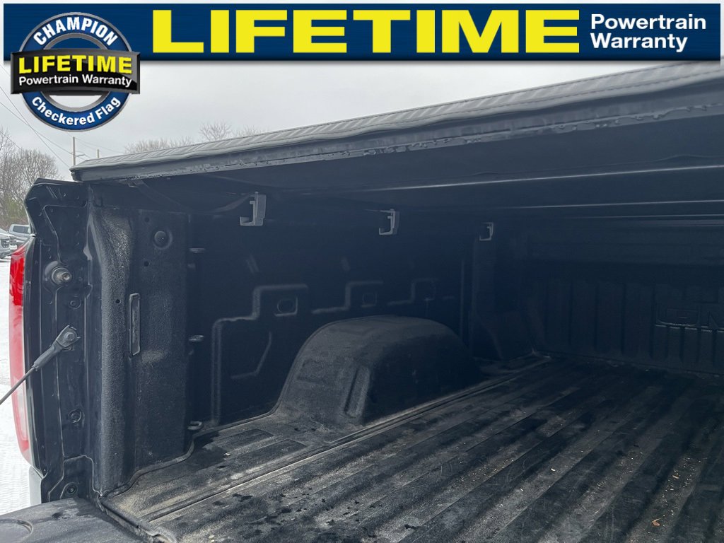 Used 2020 GMC Sierra 1500 Elevation w/ Elevation Value Package image 8