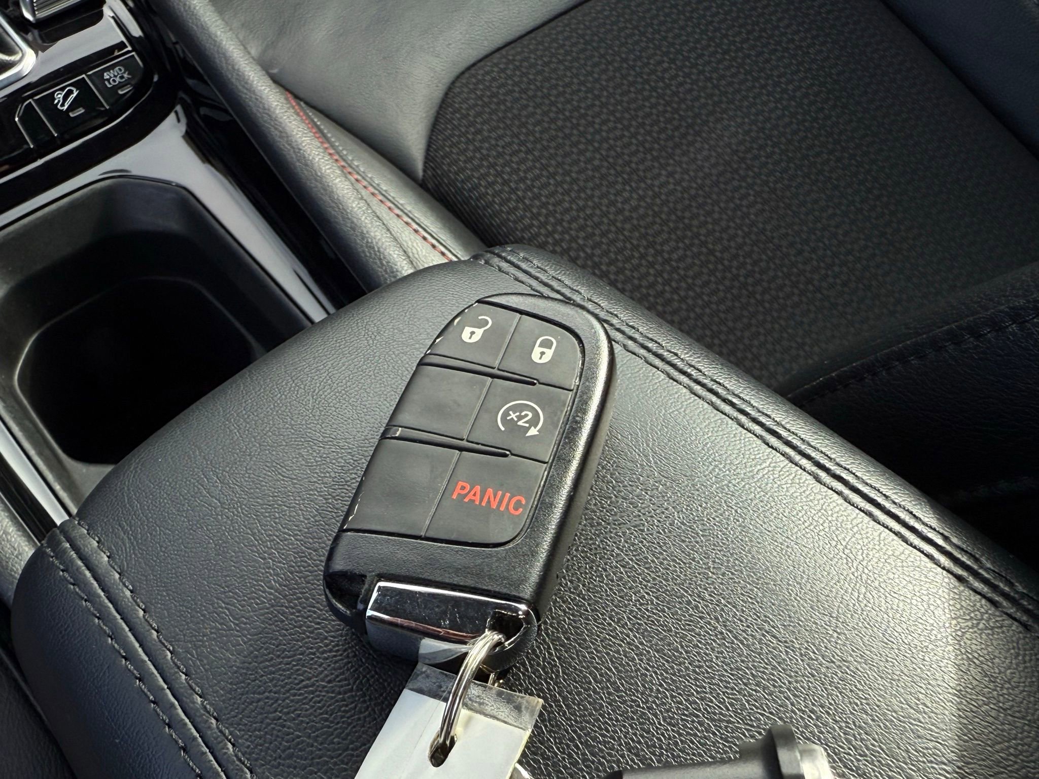 Used 2023 Jeep Compass Trailhawk w/ Trailhawk Convenience Group image 52