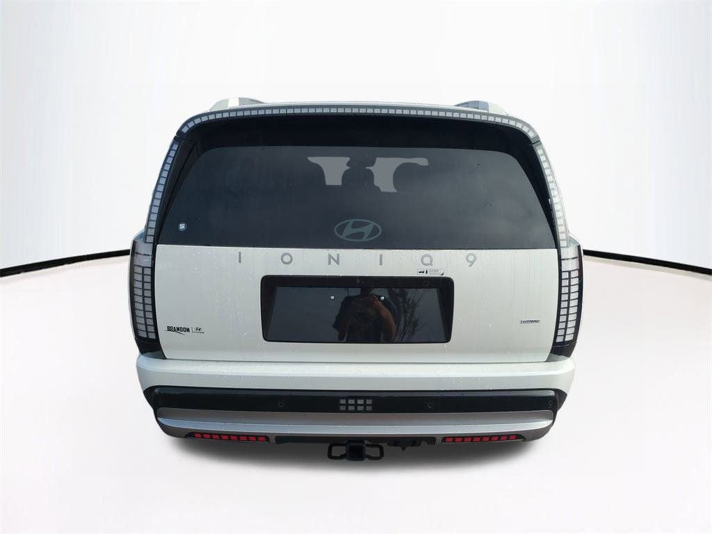 New 2026 Hyundai Ioniq 9 SEL image 6