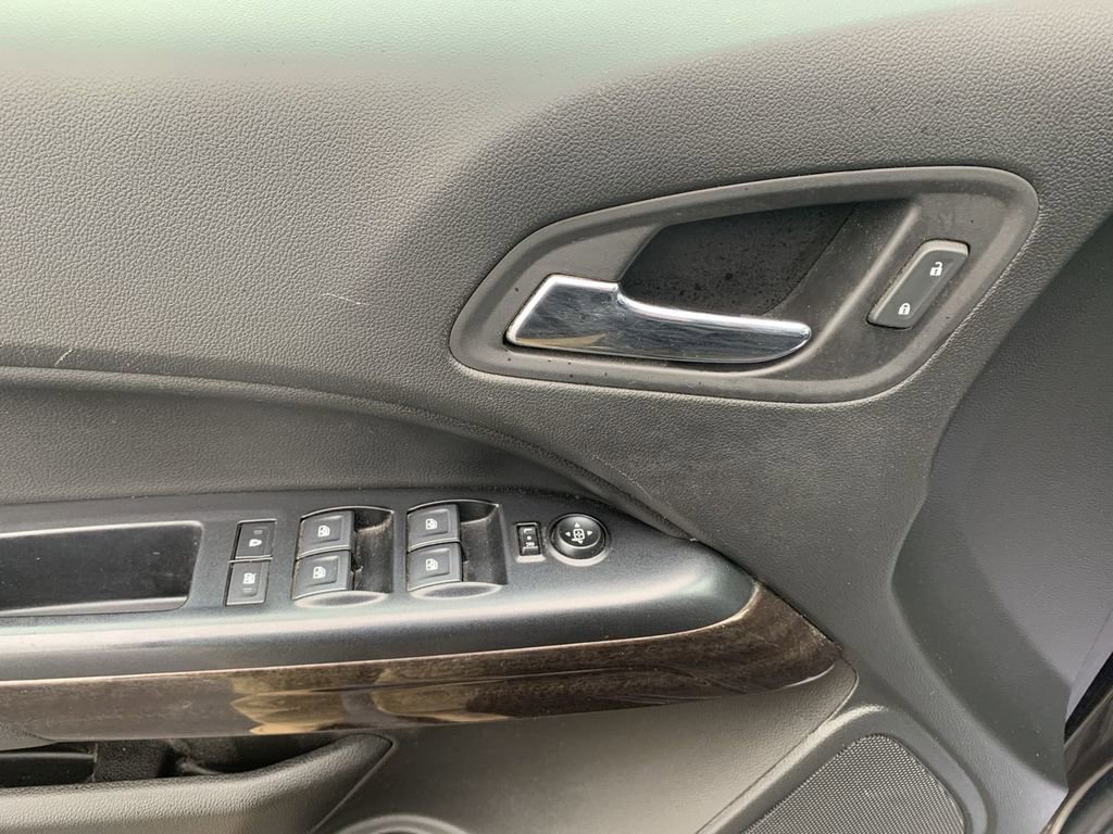 Used 2020 GMC Canyon SLT w/ Driver Alert Package image 12