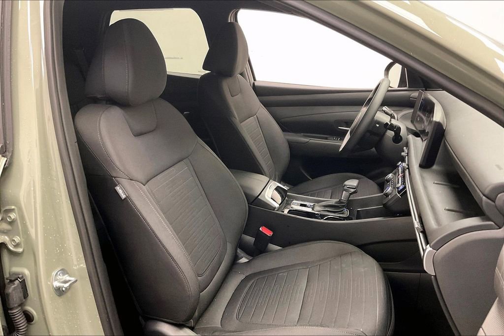 Certified 2026 Hyundai Santa Cruz SE image 6