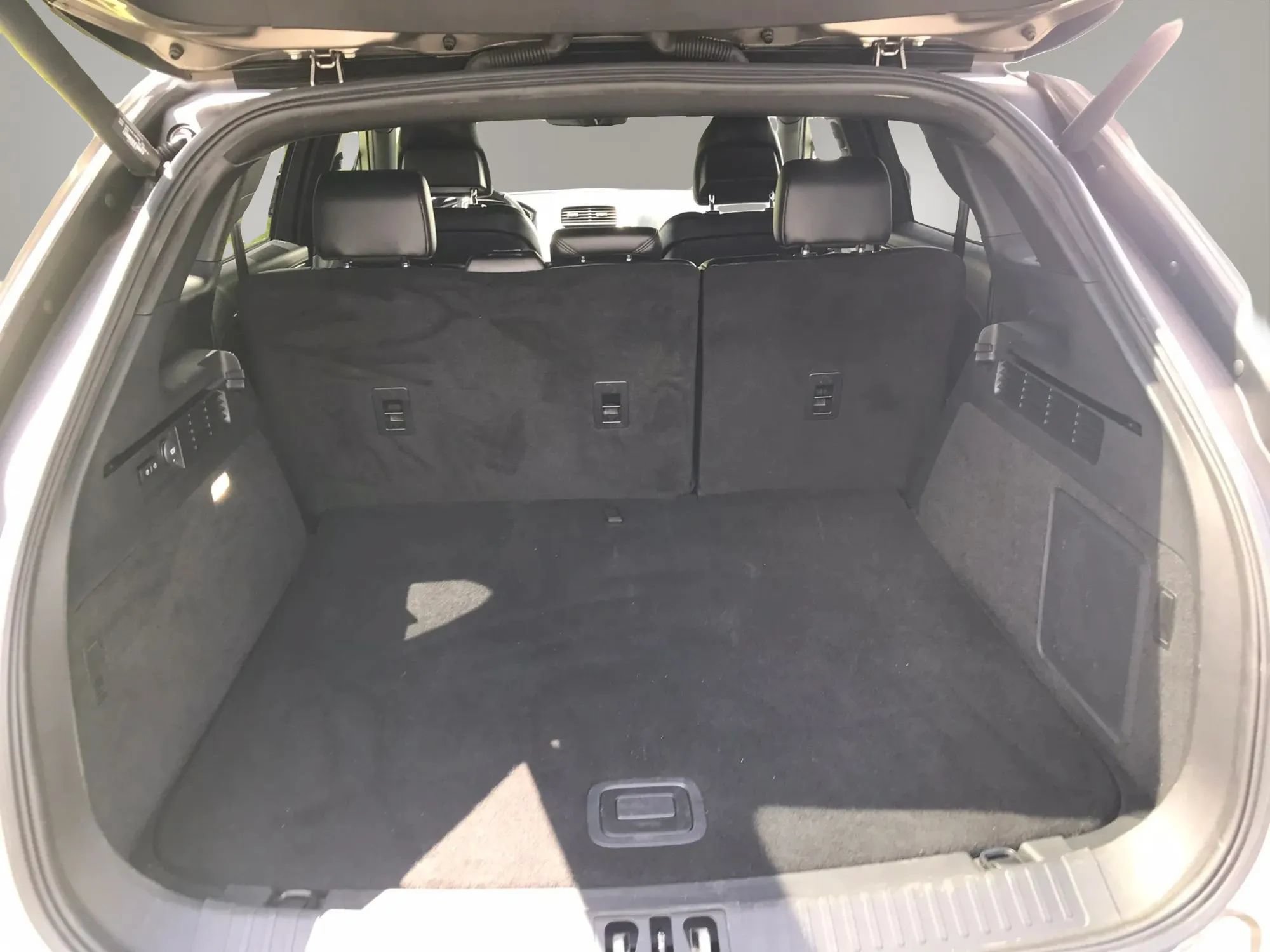 Used 2016 Lincoln MKX Reserve w/ Luxury Package AWD/4WD image 40