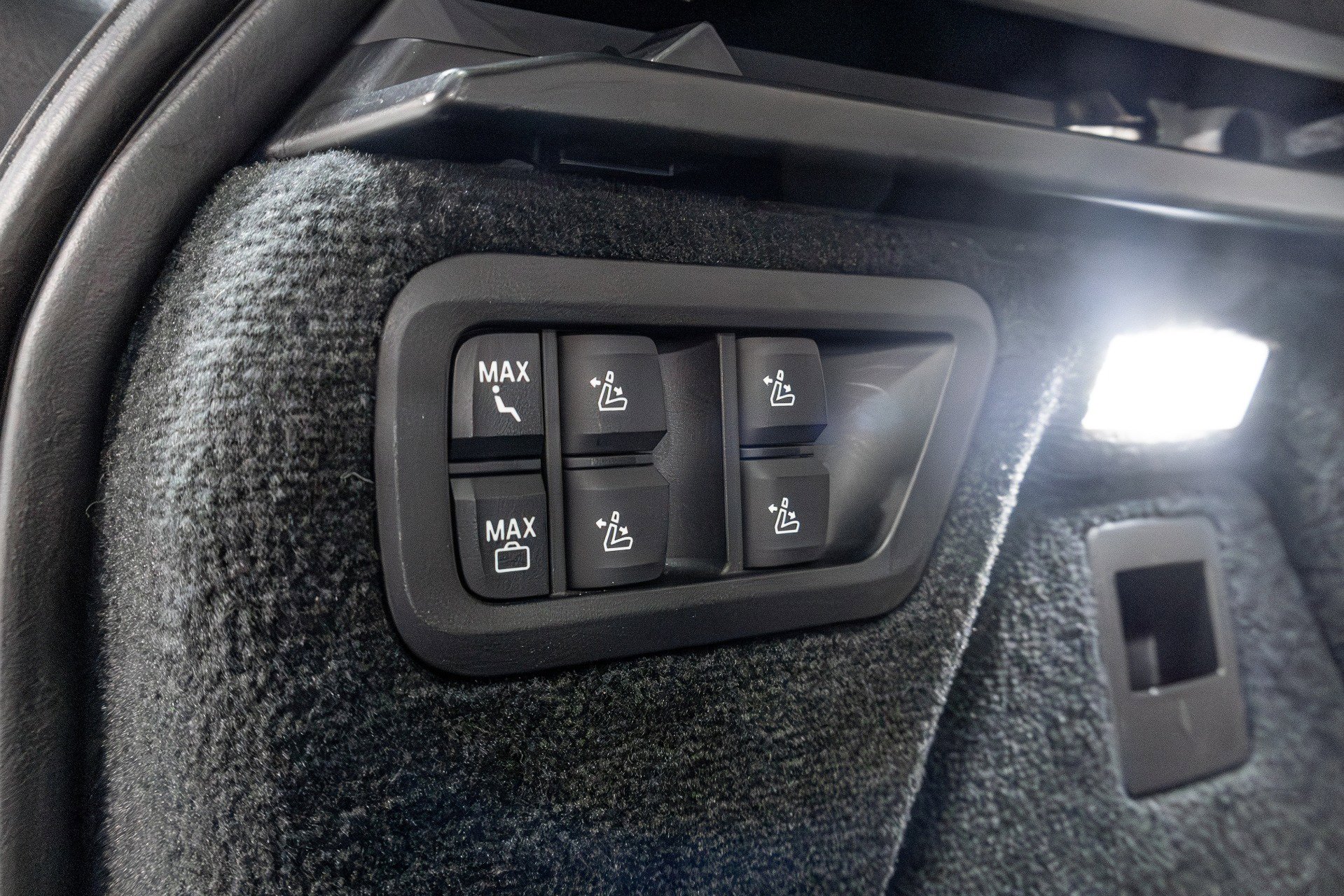 Used 2021 BMW X7 M50i image 52