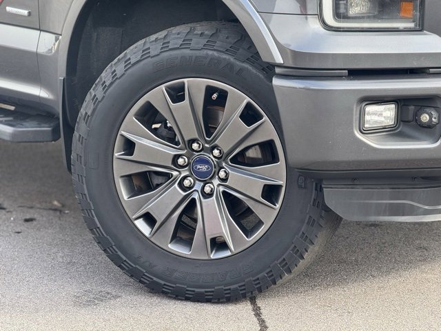 Used 2016 Ford F150 Lariat w/ Equipment Group 502A Luxury image 2