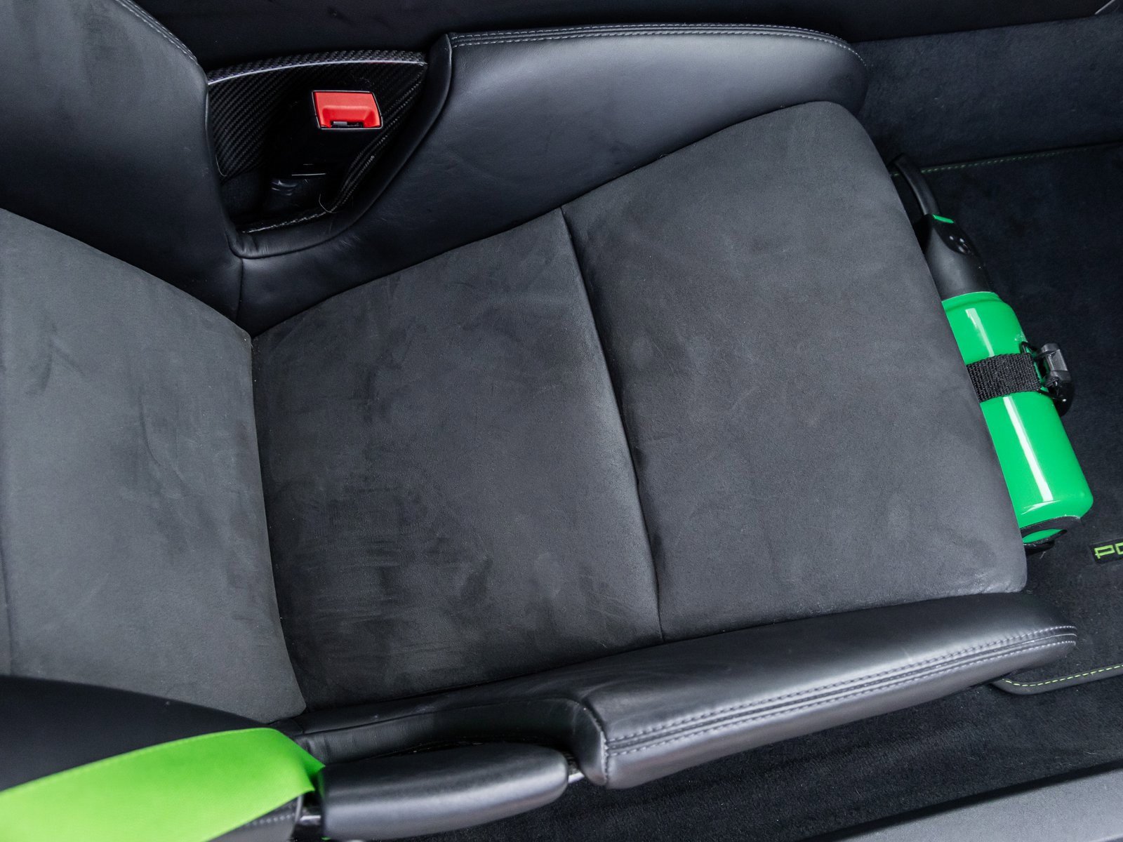 Used 2023 Porsche 718 Cayman GT4 image 42