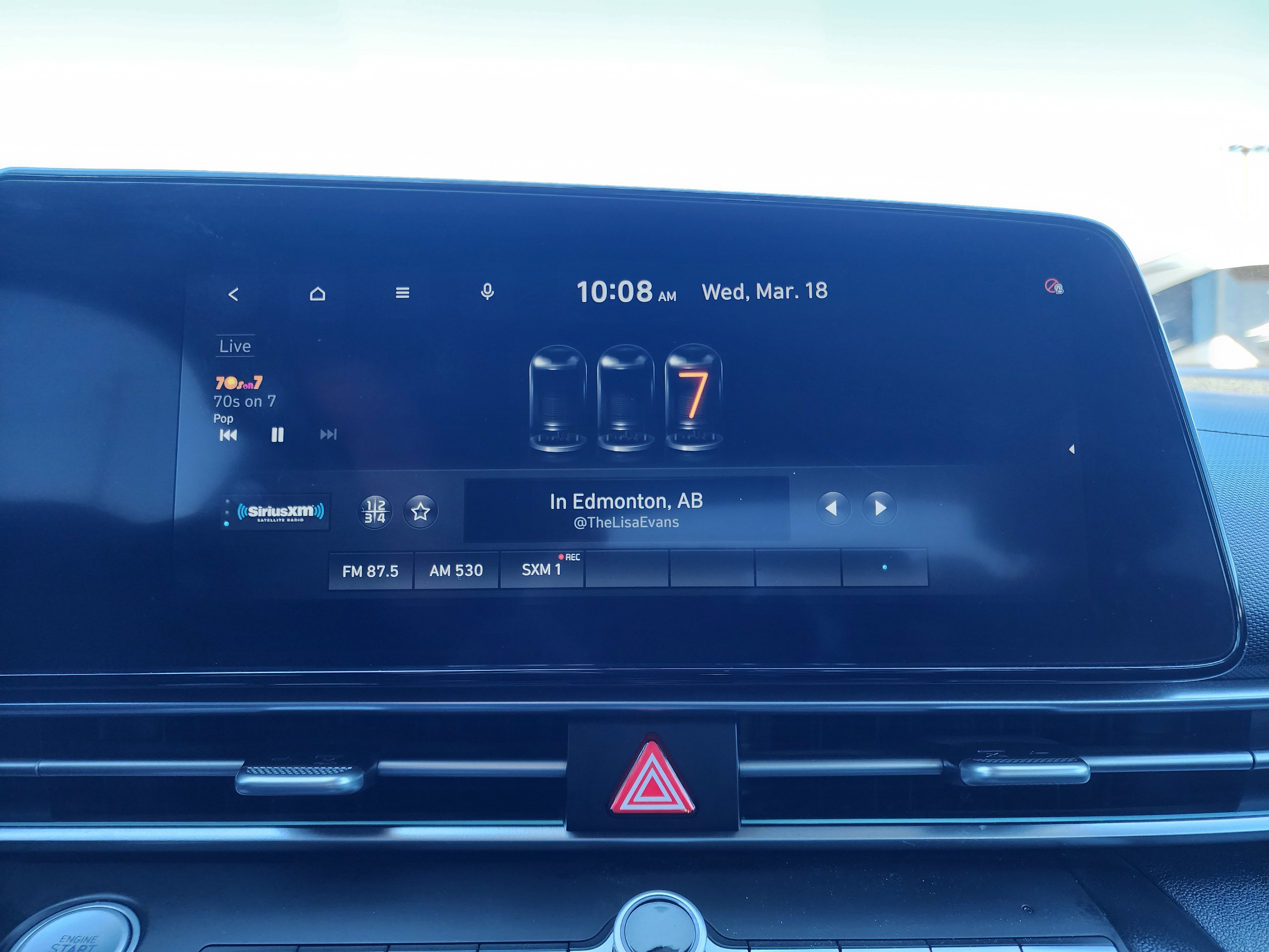 Used 2021 Hyundai Elantra Limited image 22