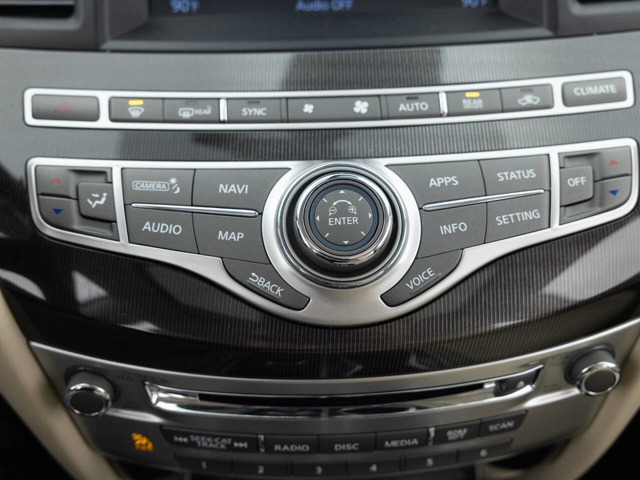 Used 2019 INFINITI QX60 Luxe w/ Essential Package image 36