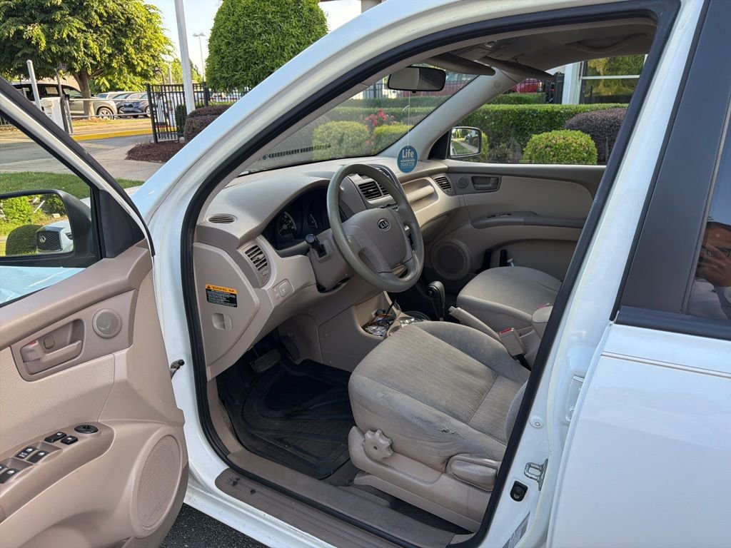 Used 2009 Kia Sportage LX FWD image 17