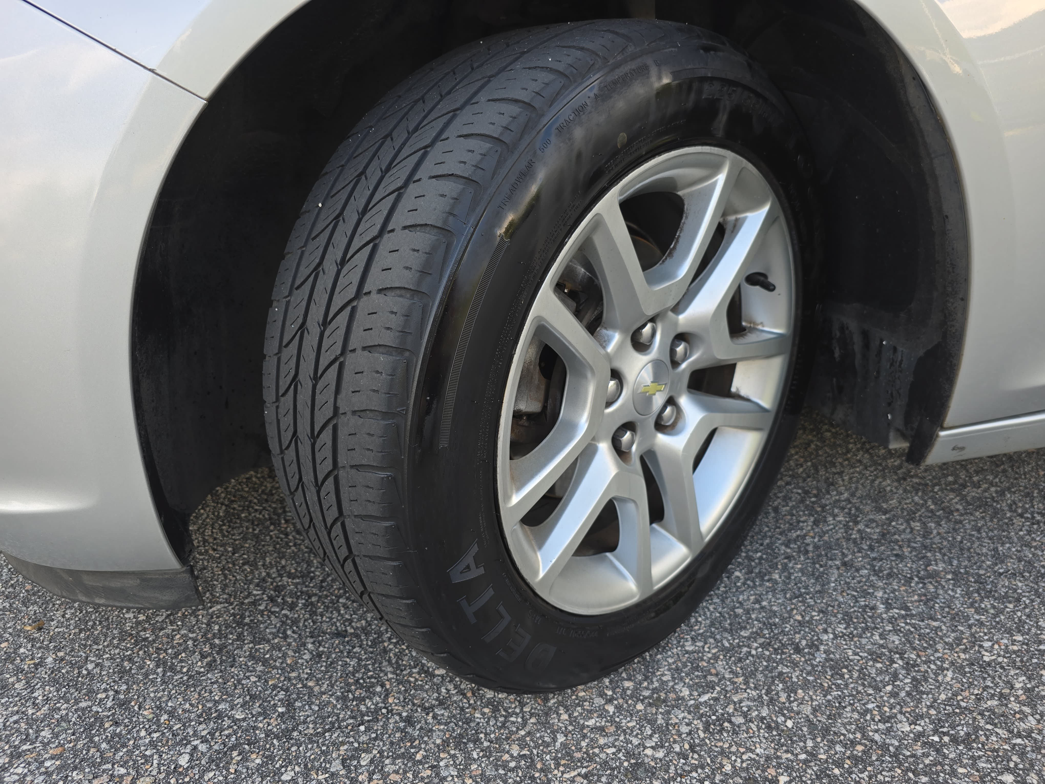 Used 2014 Chevrolet Malibu LT w/ Power Convenience Package FWD image 29