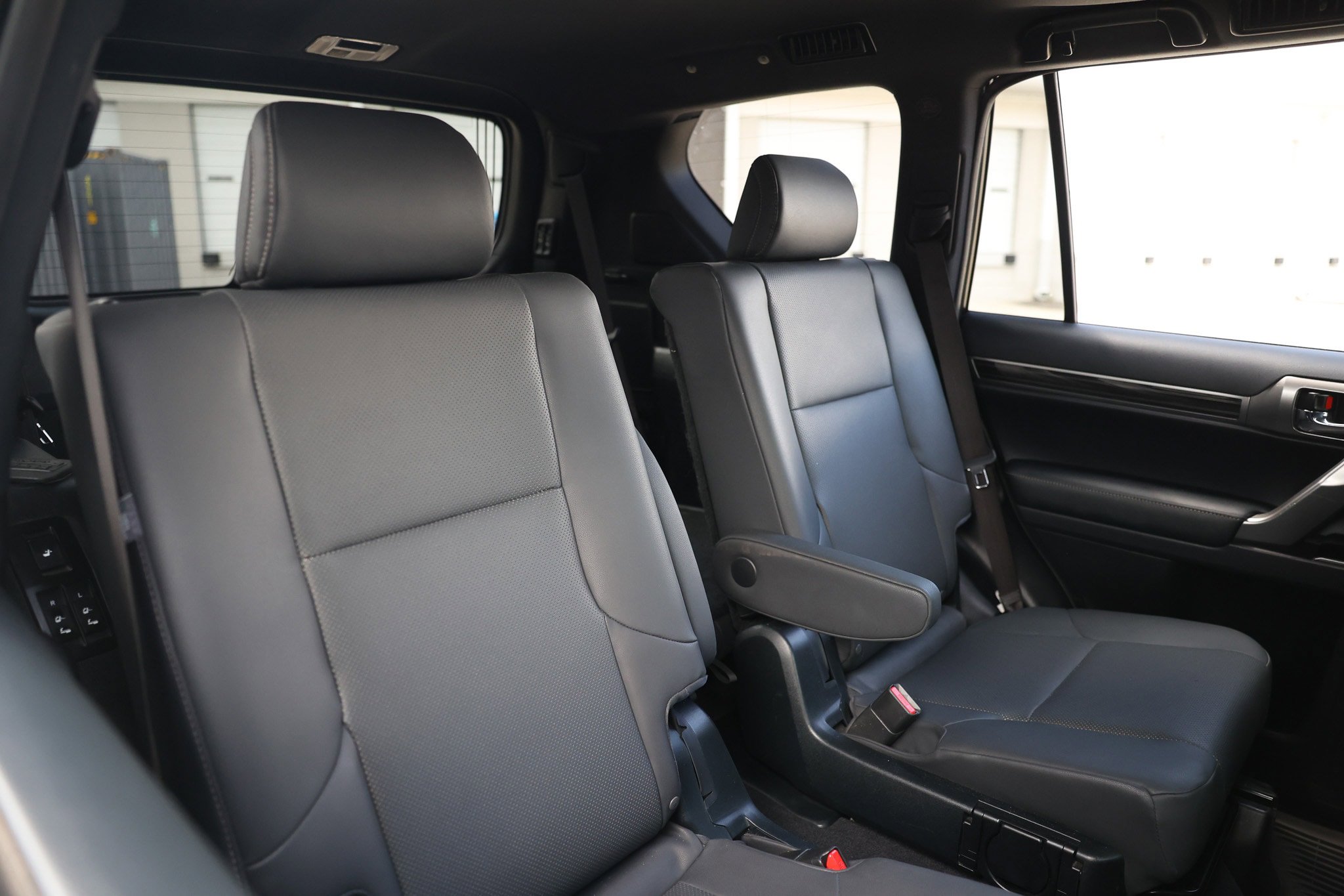 Used 2023 Lexus GX 460 Premium AWD/4WD image 18