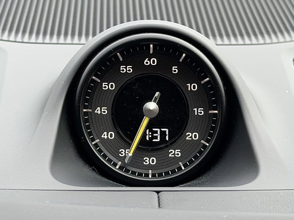 Certified 2025 Porsche Cayenne Turbo GT image 14