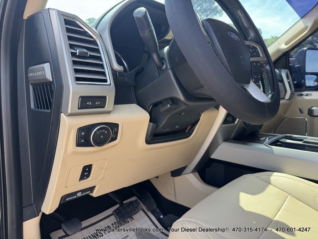 Used 2017 Ford F250 Lariat w/ Lariat Value Package AWD/4WD image 14