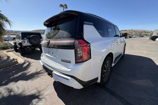 Used 2025 Nissan Armada Platinum Reserve AWD/4WD image 5