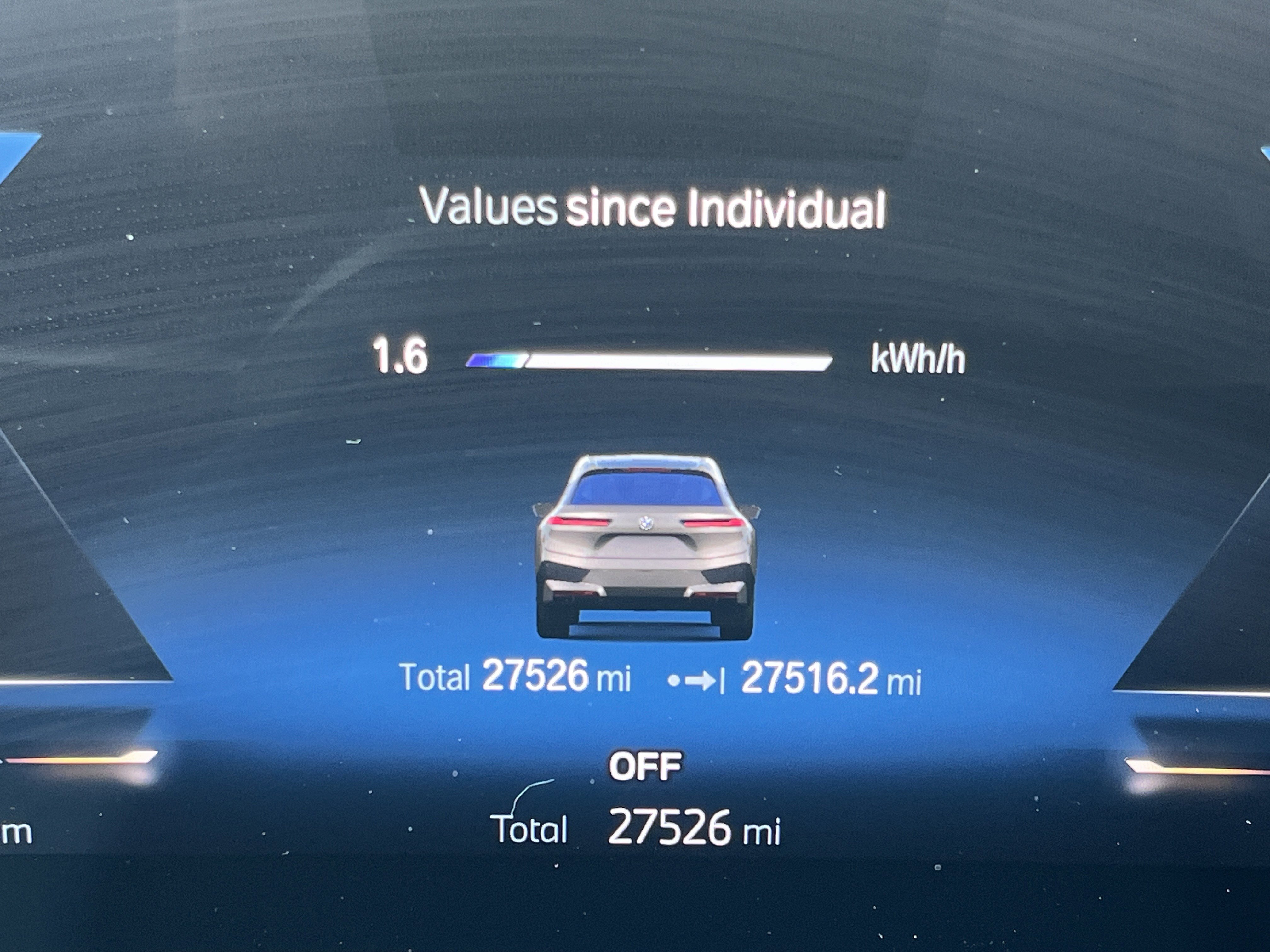 Used 2023 BMW iX xDrive50 w/ Sport Package AWD/4WD image 11