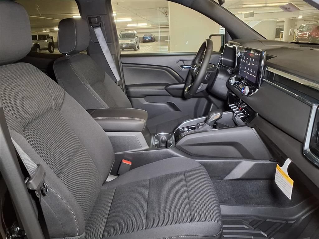 Used 2026 GMC Canyon Elevation RWD image 6