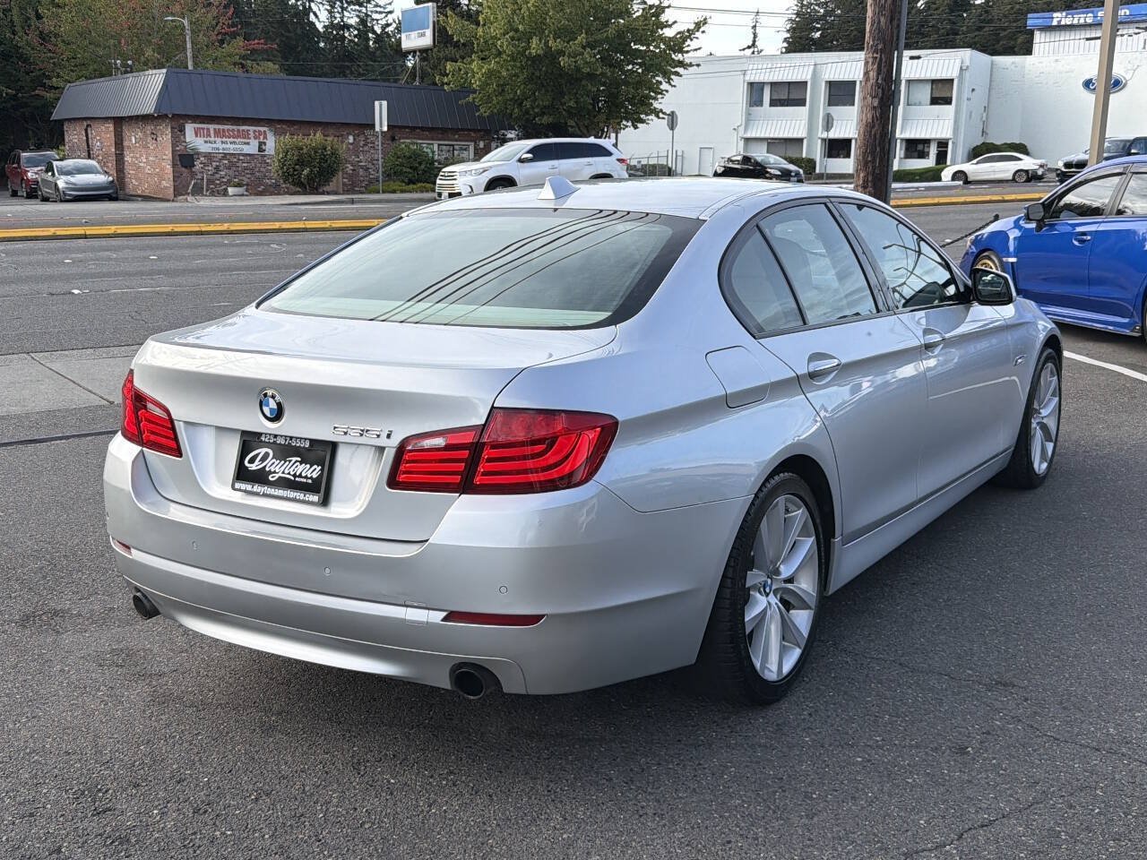 Used 2011 BMW 535i Sedan RWD image 10