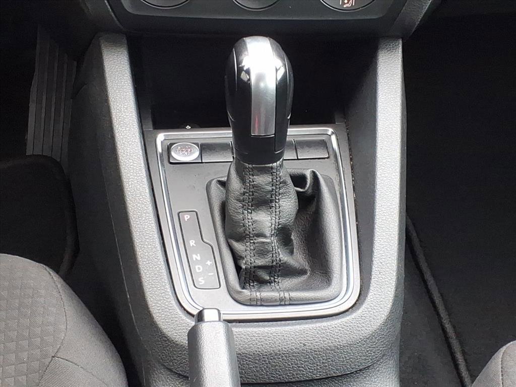 Used 2015 Volkswagen Jetta S image 7