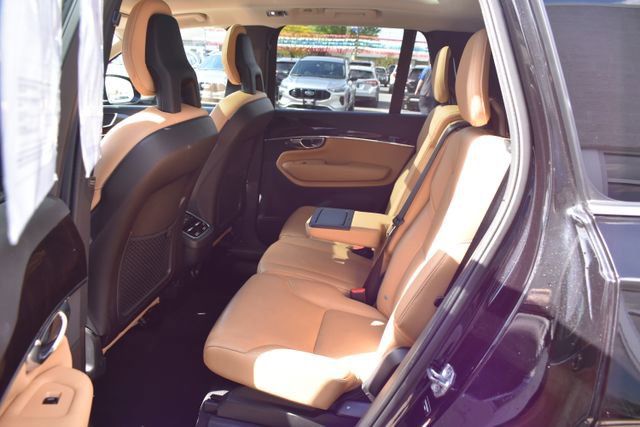 Used 2016 Volvo XC90 T6 Momentum w/ Momentum Plus Package AWD/4WD image 38