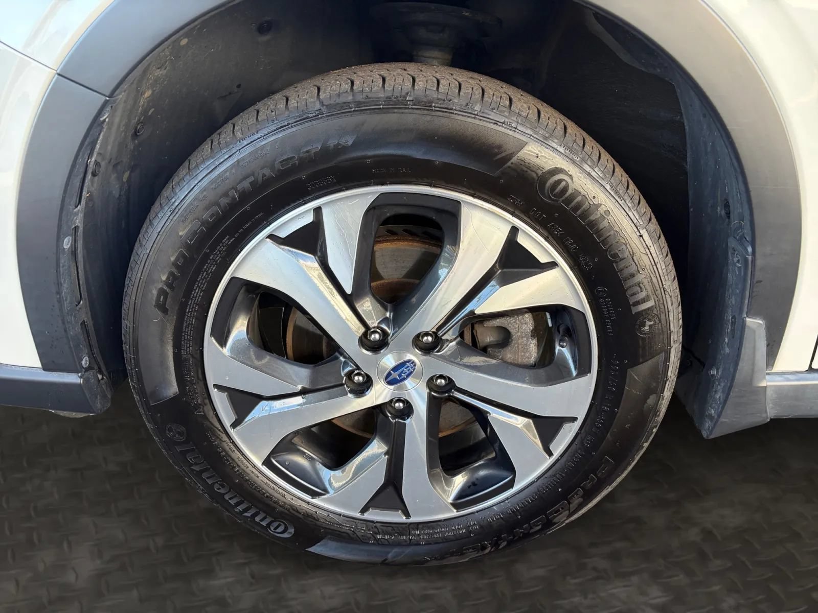 Used 2020 Subaru Outback Limited XT AWD/4WD image 36
