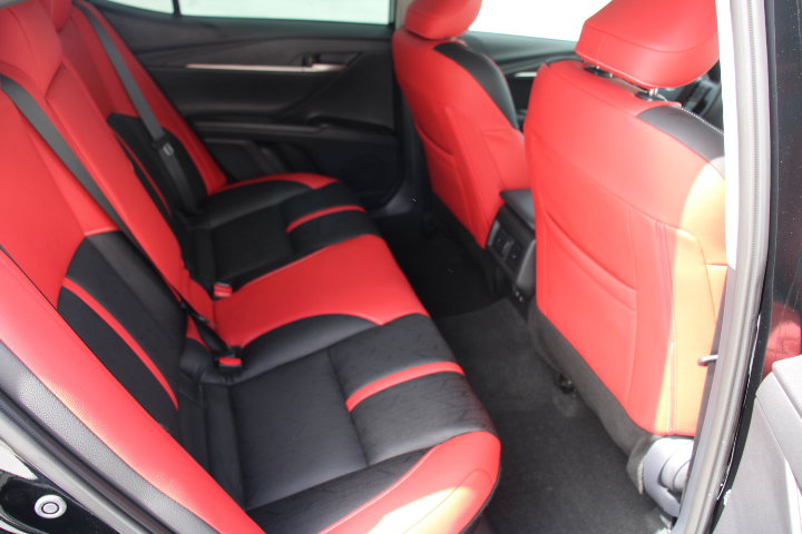 Certified 2025 Toyota Camry LE image 17