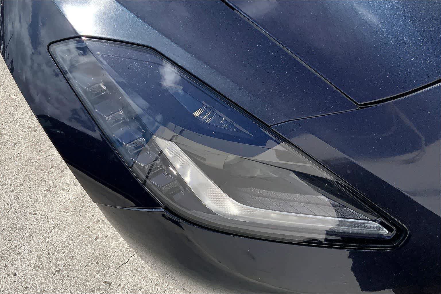 Used 2015 Chevrolet Corvette Stingray Coupe RWD image 30